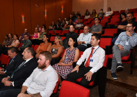 Funcionários do CRCPR participam de reunião de abertura de 2023 com o presidente Laudelino Jochem