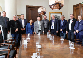 Representantes da classe contábil abordam projeto de lei sobre responsabilidade solidária em tributos estaduais em reunião com presidente da ALEP