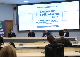  VI Semana de Conscientização Tributária: representando CRCPR, Nikolas Duarte da Rosa conduziu Painel de Contadores