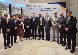 Lideranças contábeis internacionais debatem agenda estratégica durante seminário do Sistema CFC/CRCs