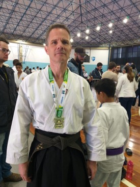 Contador de Curitiba conquista título em Campeonato Paranaense de Karatê Tradicional