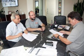 Delegado do CRCPR discute sobre reabertura da agência da Receita Estadual em Arapongas